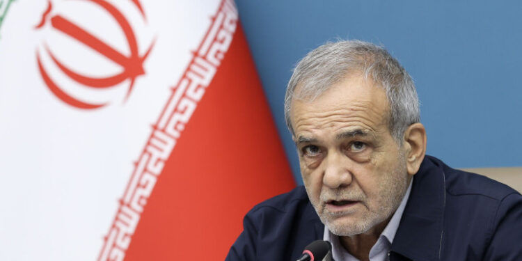 «Իրանը չի ցանկանում միջուկային ռումբ ստեղծել, Ամերիկան մեր մասին ստեր է տարածում». Փեզեշքիան