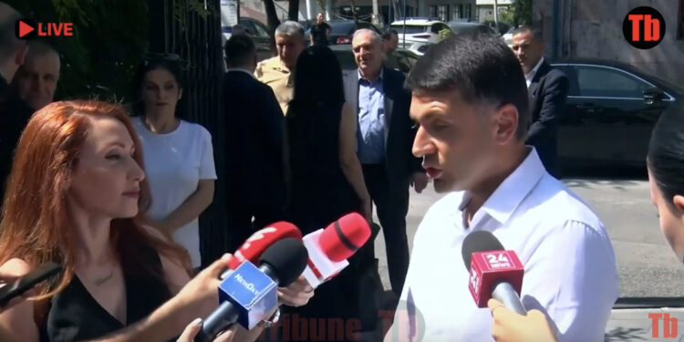 Գառնիկ Դանիելյանը սուտ է խոսում, տղեն պիտի պատասխան տա ասածի համար. Սուրեն Պետրոսյան. տեսանյութ