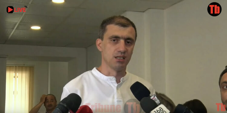 Թող Նիկոլն ասի՝ ուժայինի ղեկավարը Ստեփանակերտի Լավանդա ռեստորանում ադրբեջանցու հետ ի՞նչ է բանակցել. տեսանյութ