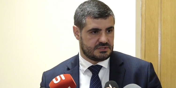 «Խաղաղության պայմանագրի բանակցությունների ֆոնին Ադրբեջանի կողմից սադրանքի գնալը տեսականորեն հնարավոր է». Արման Եղոյան