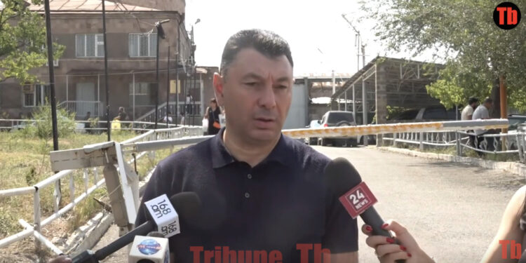 Նիկոլը օրը 78 անգամ կարծիք ա փոխում, Աշոտյանը մնում է քաղբանտարկյալ. Շարմազանով. տեսանյութ