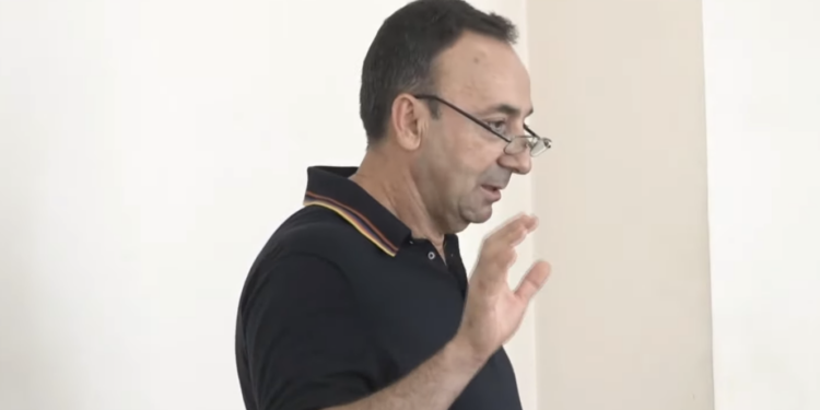 «Գործող ՍԴ նախագահին դատելու պրակտիկա անգամ համաշխարհային պատմության մեջ չկա, ես այստեղ դիտավորություն եմ տեսնում». Հրայր Թովմասյան