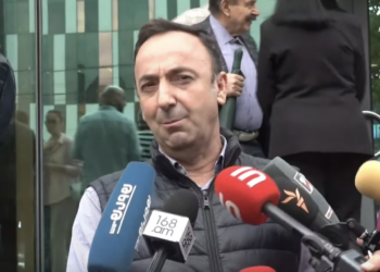 Հրայր Թովմասյանը մեղավոր ճանաչվեց 2 դրվագով, բայց ազատվեց քրեական պատասխանատվությունից