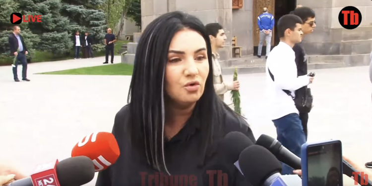 Մարդասպա՜ն, ցեղասպան… ՔՊ-ականներին գոռալուց հետո զզվանք արտահայտող դեմքով նայում էին. տեսանյութ