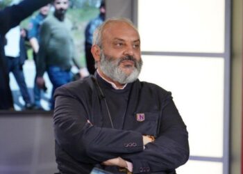 Բագրատ սրբազանը չի բացում խաղաքարտերը. «Հրապարակ»