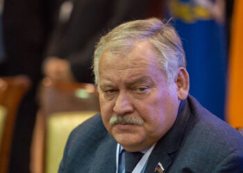 «Փաշինյանը կարծում է` պետք է մոռանալ հայ ժողովրդի հերոսական պայքարի մասին». Զատուլին