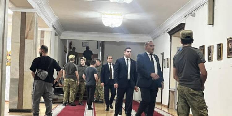 ԱԺ-ում անվտանգային խիստ միջոցառումներ են իրականացրել. «Հրապարակ»