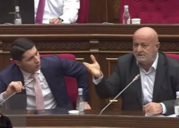 Աղազարյանը երդում է տվել, որ ապացուցելու է կա՛մ իր անմեղությունը, կա՛մ այն, որ Քյարամյանը ստում է. «Հրապարակ»