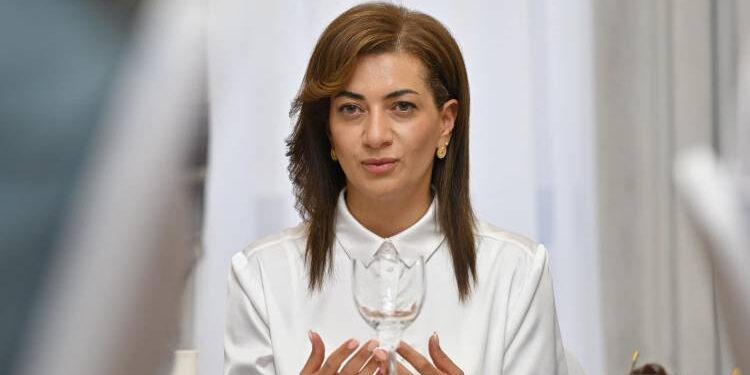 53 հայազգի հաջողակ տղամարդ մասնակցելու է Աննա Հակոբյանի հետ ընթրիքին. «Հրապարակ»