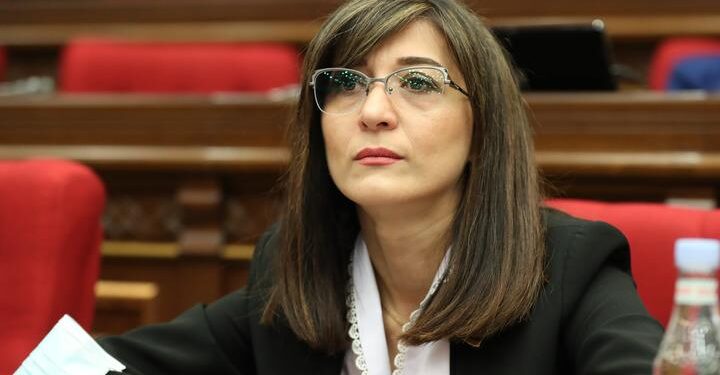 Արփի Դավոյանը երեկվանից ցնծության մեջ է. «Հրապարակ»