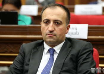 Արսեն Թորոսյանը հարցաքննության կհրավիրվի` «Քովիդի» շրջանում ենթադրյալ չարաշահումների գործով․ «Ժողովուրդ»