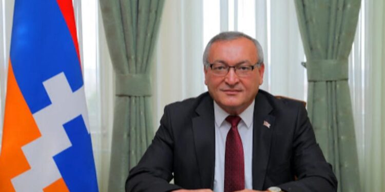 Արցախի ԱԺ նախկին նախագահը դեղին քարտ է ստացել. «Հրապարակ»