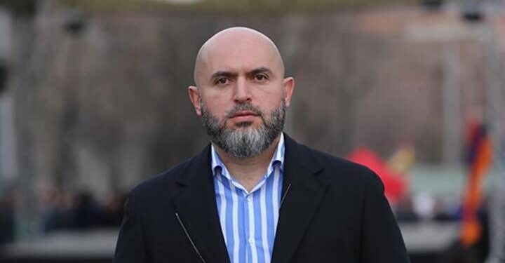 «Մանդատները վայր դնելը բերելու է քաղաքական ճգնաժամի՝ միամիտ մոտեցում է». Արմեն Աշոտյան