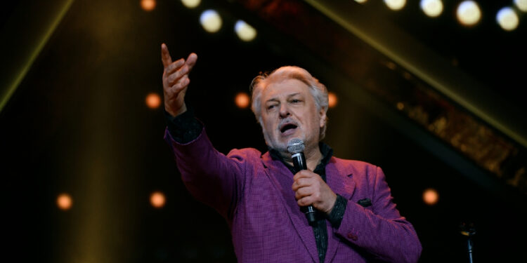 Մահացել է երգիչ Վյաչեսլավ Դոբրինինը