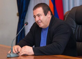 «Մենք պետք է մտածենք նոր ճանապարհների և մյուս ենթակառուցվածքների մասին, սակայն ոչ ի հաշիվ մեր ազգային շահերի». Գագիկ Ծառուկյան