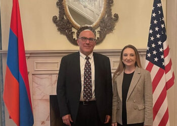 Դեսպան Մակունցը պատրաստակամություն է հայտնել աջակցելու ամերիկյան բուհերի և Հայաստանի Ամերիկյան համալսարանի միջև կապերի ստեղծմանն ու համագործակցության ամրապնդմանը