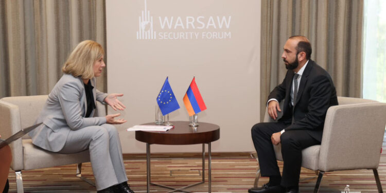 Միրզոյանը Եվրոպական հանձնաժողովի գործադիր փոխնախագահի հետ քննարկել է ԵՄ-ի հետ խորացող համագործակցության օրակարգային հարցեր