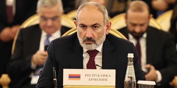 Գերագույն մուրացիկը. «Հրապարակ»