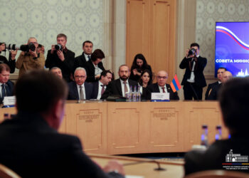 Փաշինյանը փորձում է «հակառուսականությունը» թանկով վաճառել Արևմուտքին. «Փաստ»