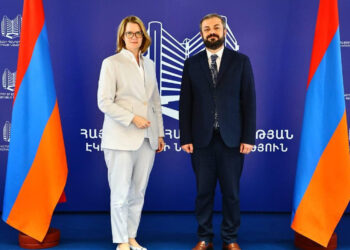 Գևորգ Պապոյանը և Գերմանիայի դեսպանը անդրադարձել են տնտեսության դիվերսիֆիկացիային