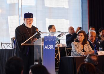 «Նման կացության մեջ մտահոգիչ են ազգային կյանքում տիրող անհամերաշխությունն ու պառակտվածությունը». Վեհափառ