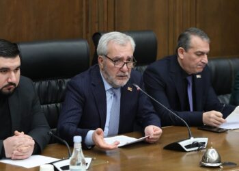 ԱԺ քննիչ հանձնաժողովի զեկույցը դռնփակ կքննարկվի. «Ժողովուրդ»