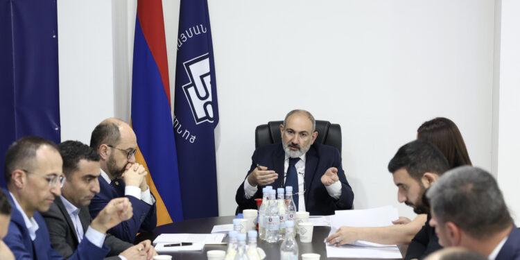 Իշխանություններն ինտենսիվ պատրաստվում են ընտրական գործընթացների. «Փաստ»