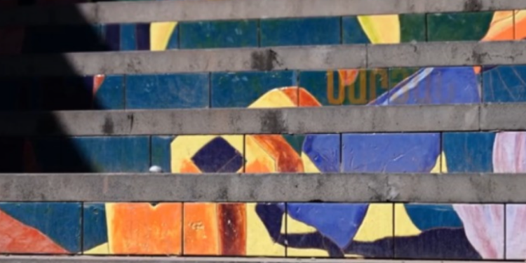 Մարտիրոս Սարյան փողոցի գլխավոր աստիճանների վրա կարտացոլվի «Հայաստան» նկարը