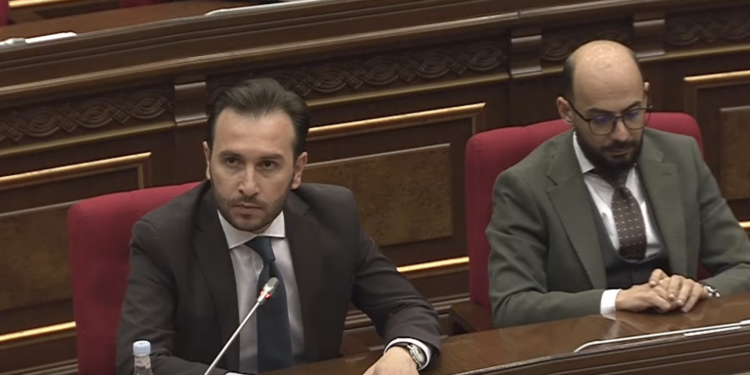 ՔՊ-ն դեմ քվեարկեց` Արցախից բռնի տեղահանվածների համար ԱԺ քննիչ հանձնաժողով ստեղծելուն