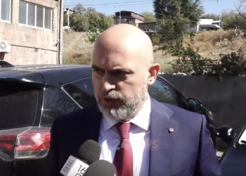 «Պետրոս Ղազարյանը ստում էր, Հ1-ում կա «սև ցուցակ» ու Սրբազանի դժգոհությունները տեղին էին». Արմեն Աշոտյան