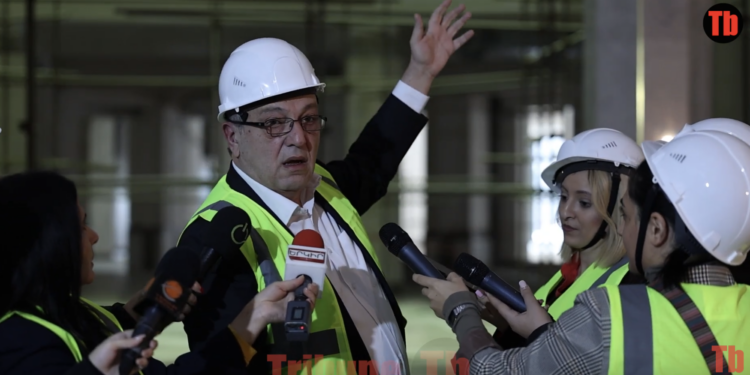 Անհամաձայնությունները կապված են սեփականատիրոջ հետ,Արա Աբրահամյանն այլ քաղաքական հայացքներ ունի.Ադոնց. տեսանյութ