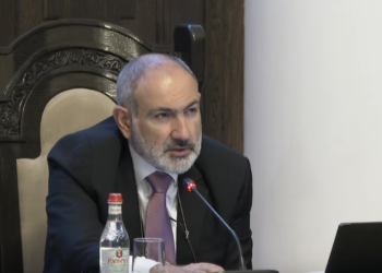 «Սկսեցինք դպրոց կառուցել, պարզվեց դա անել չգիտենք, հեսա կպարզվի, որ խոսել էլ չգիտենք». Փաշինյան