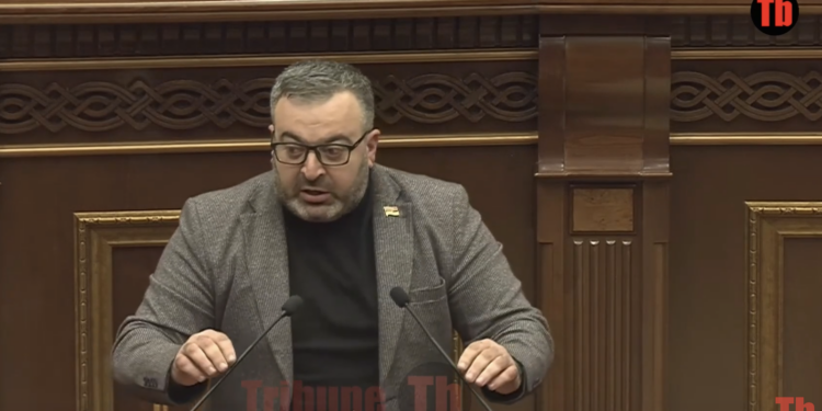 Փոխանակ բյուջեից փող պոկելու ճանապարհները փակենք, այլ բաներ եք խոսում.ասֆալտն էլ նախկին֊ներկա արեցիք. տեսանյութ