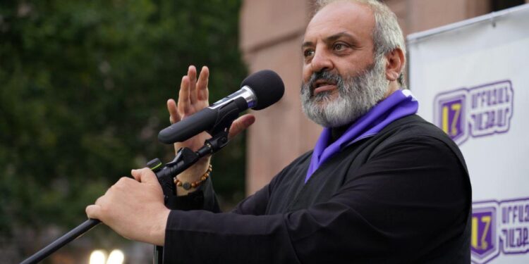 «Սրբազան շարժման» անդամները պատրաստվում են նոր հավաքի. «Ժողովուրդ»