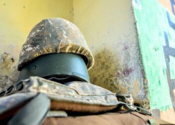 Խաղաղ պայմաններում զինծառայողների մահվան դեպքերը բացահայտված չեն. «Ժողովուրդ»