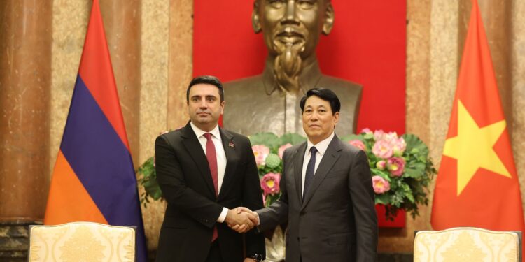 «Նոր էջ է բացվում երկկողմ հարաբերություններում». Վիետնամի նախագահը՝ ՀՀ ԱԺ նախագահին