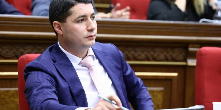 ԱԺ հերթական նիստի օրակարգում երկու նախագիծ է ընդգրկված` «Քյարամյանի դեմ». «Հրապարակ»