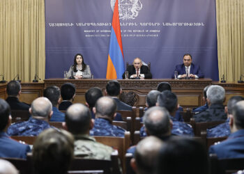 «Վահե Ղազարյանի հետ 37 տարվա ընկերներ ենք, դա մի քիչ խանգարել է». Փաշինյանը ներկայացրել է նորանշանակ նախարարին