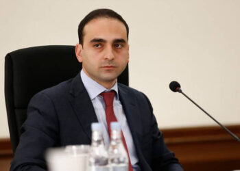 Ըստ Ավինյանի՝ մետրոյում կուտակումները կապված չեն միասնական տոմսային համակարգի հետ, այլ կա` նոր շարժակազմերի կարիք