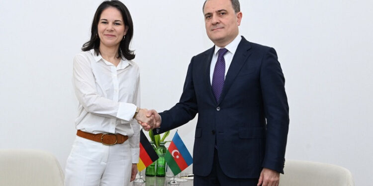 Բերբոքն ու Բայրամովը քննարկել են Հայաստանի և Ադրբեջանի միջև հարաբերությունների կարգավորումը