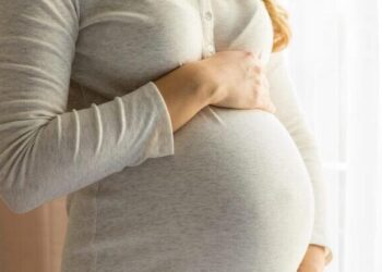 Զոհված զինծառայողների ծնողները պետական աջակցությամբ փոխնակ մոր ծառայությունից կկարողանան օգտվել երկու անգամ