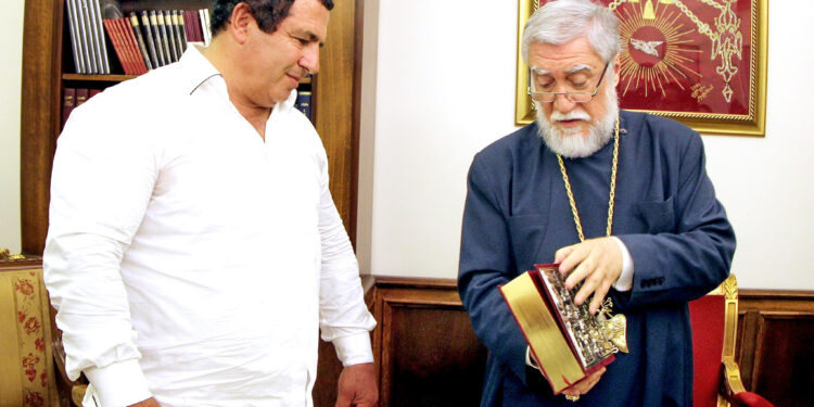 Գագիկ Ծառուկյանը 100 000 ԱՄՆ դոլար է հատկացրել լիբանանահայությանը