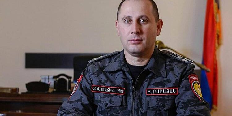 Ոստիկանության զորքերի հրամանատարը պետությունից բնակարանային վարձի փոխհատուցում է ստացել` չունենալով դրա իրավունքը. «Հրապարակ»