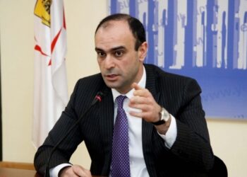 Աջափնյակի թաղապետը հրաժարականի դիմում է ներկայացրել