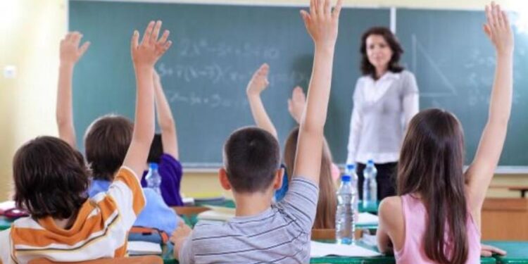 ԼՂ-ից տեղահանված ուսուցիչների օժանդակության ծրագրի շահառու կլինեն նաև 2020 թ. ՀՀ տեղափոխված քաղաքացիները