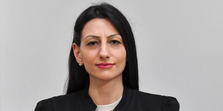 ԱԺ նախագահի վարքը հանրային վտանգավորություն ունի. ՀՀ օմբուդսմեն. «Ժողովուրդ»