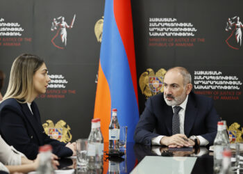 «Չենք ուզում դատական համակարգ, որը լինի որևէ մեկի կամակատար»․ Փաշինյանը ներկայացրել է արդարադատության նորանշանակ նախարարին