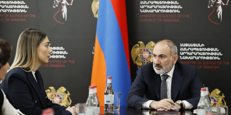 «Չենք ուզում դատական համակարգ, որը լինի որևէ մեկի կամակատար»․ Փաշինյանը ներկայացրել է արդարադատության նորանշանակ նախարարին