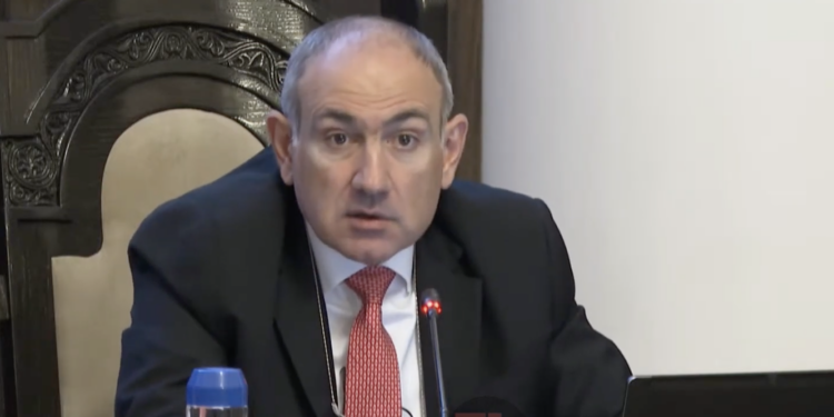 Փաշինյանը հիմա էլ մարզպետների է ուզում հանել. ոտքի տեղ է անում. տեսանյութ