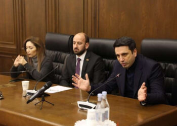 ԱԺ նախագահը և ՔՊ-ական ևս երկու պատգամավոր առաջարկում են օրհներգից հանել վերջին քառատողը